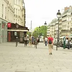 Marché Saint-Germain Apartment